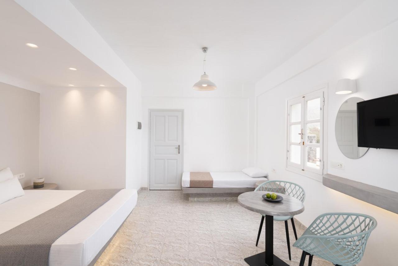 White Lily Suites & Lofts - Adults Only 16 Plus Playa de Perivolos Exterior foto