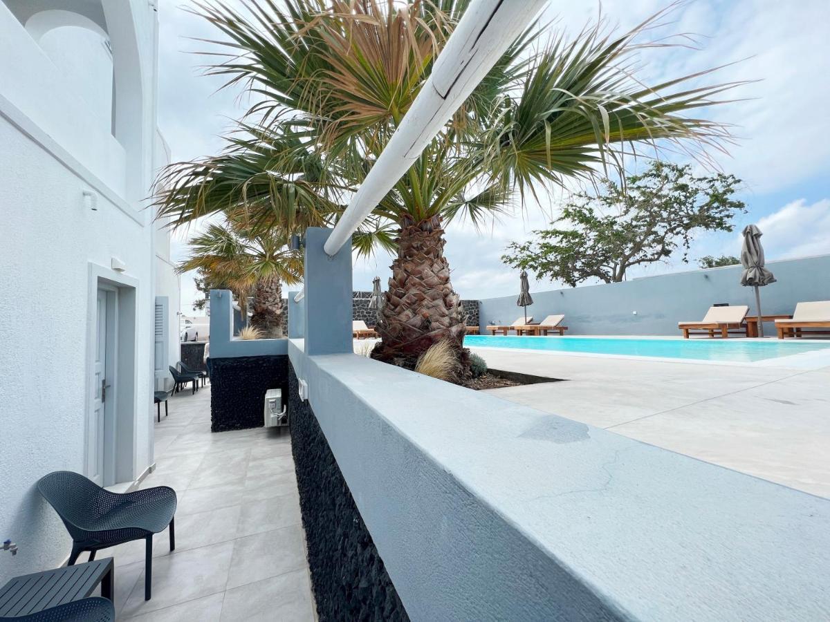 White Lily Suites & Lofts - Adults Only 16 Plus Playa de Perivolos Exterior foto