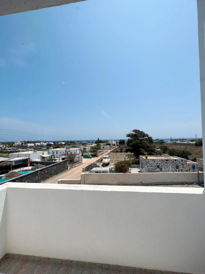 White Lily Suites & Lofts - Adults Only 16 Plus Playa de Perivolos Exterior foto